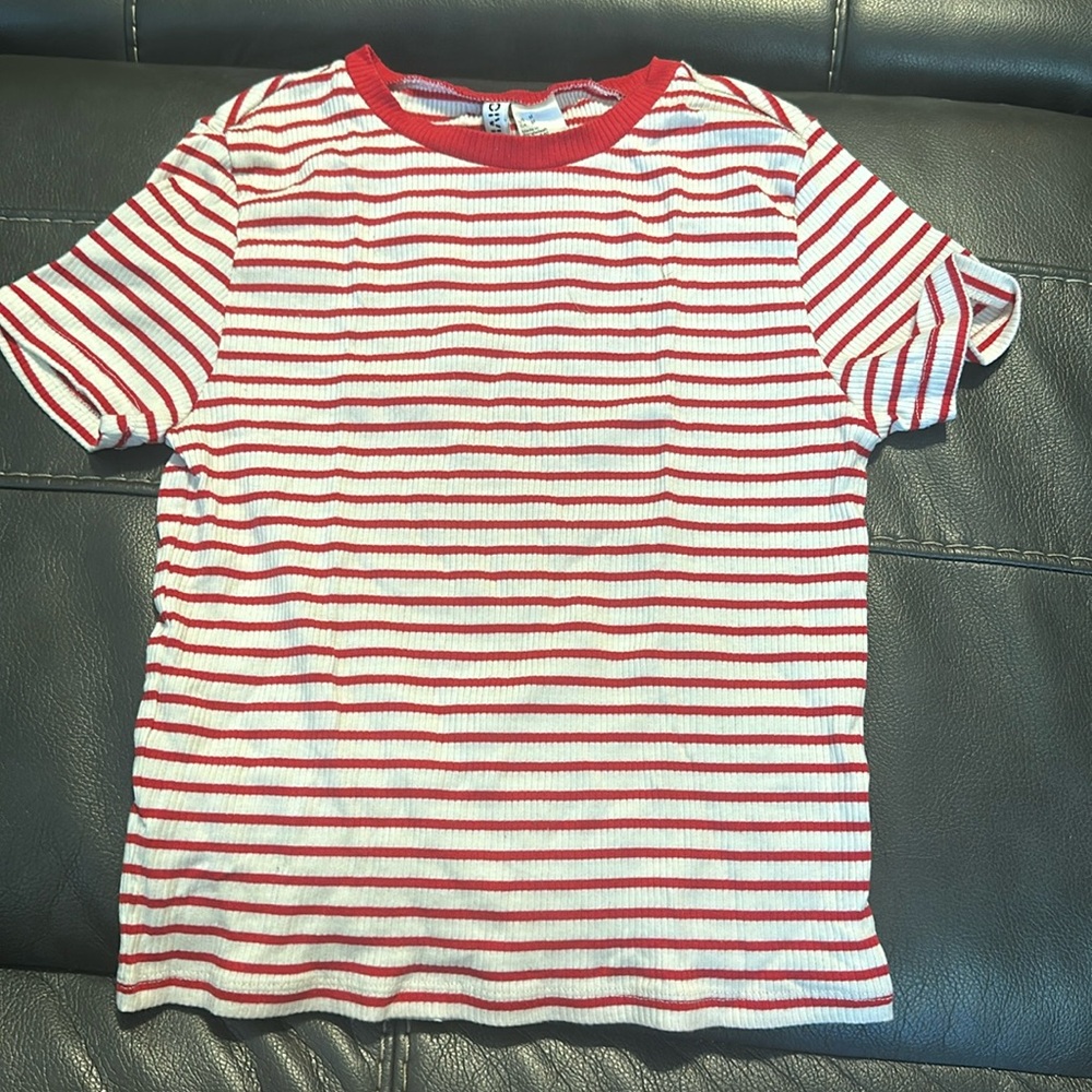 Ribbed Tee Shirt
